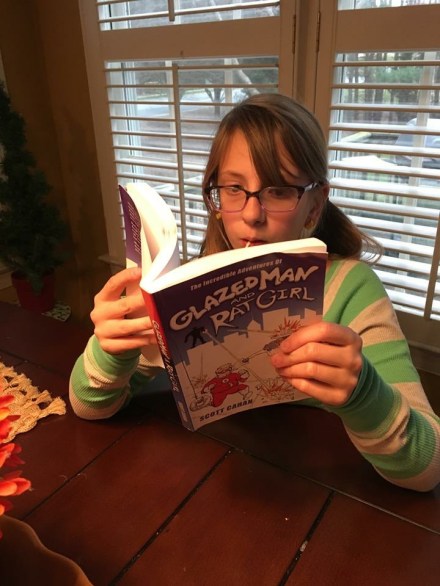 fan reading Glazed Man